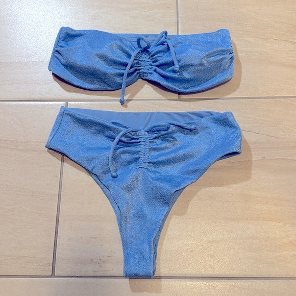 Devon Windsor Blue metallic Bandeau Bikini Set size small - Picture 2 of 4